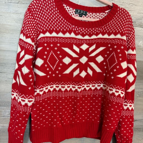 POL Snowflake Christmas Sweater - Picture 5 of 6